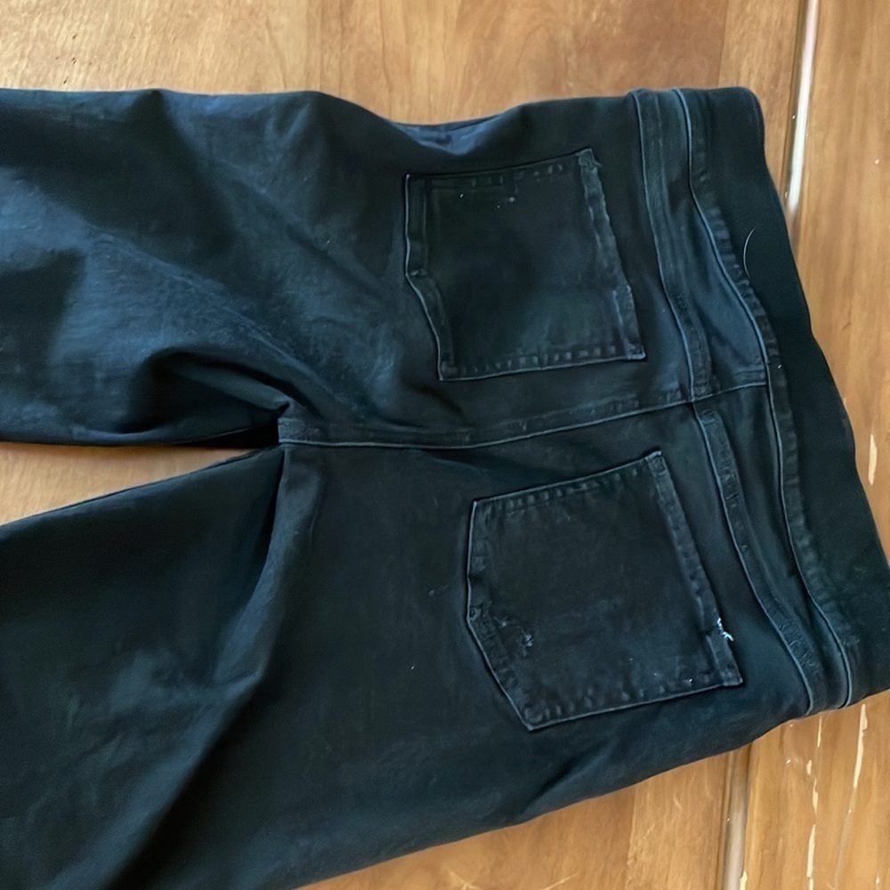 SPANX Distressed Jeans Size Medium - Picture 7 of 9